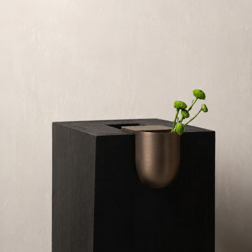 Bookcase Vase - Small