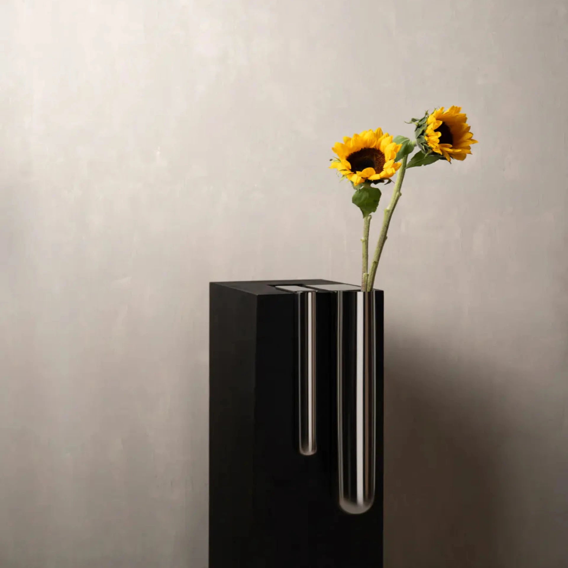 Bookcase Vase - Large