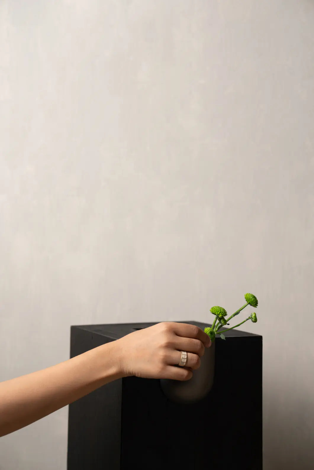 Bookcase Vase - Small